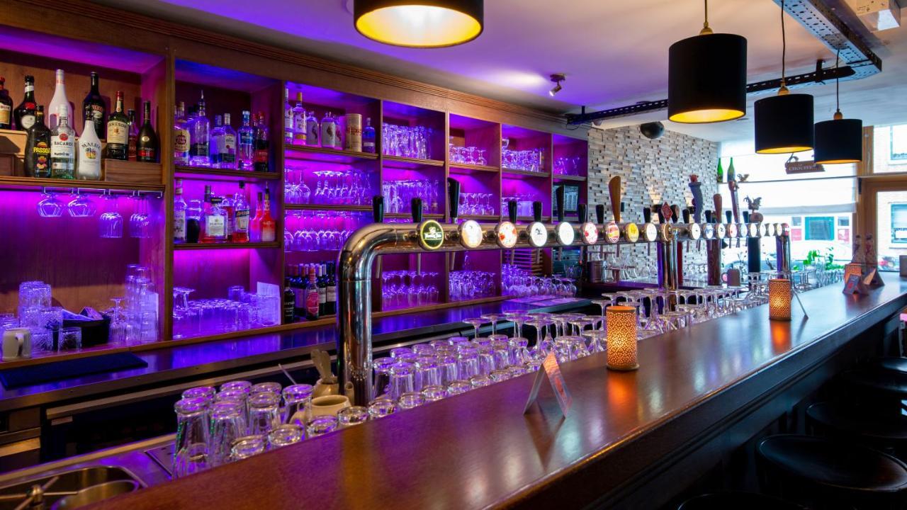 恩克赫伊曾 赫伯格宾馆酒店 外观 照片
