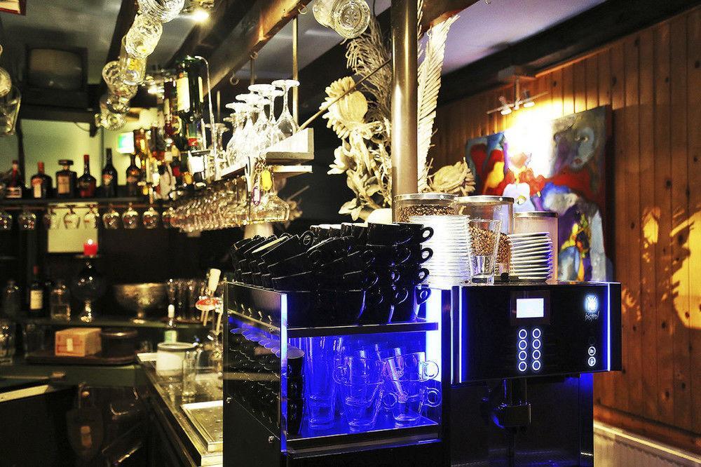 恩克赫伊曾 赫伯格宾馆酒店 外观 照片
